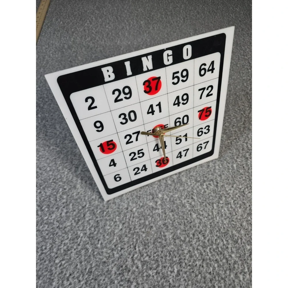 Retro Bingo Clock (Plastic)